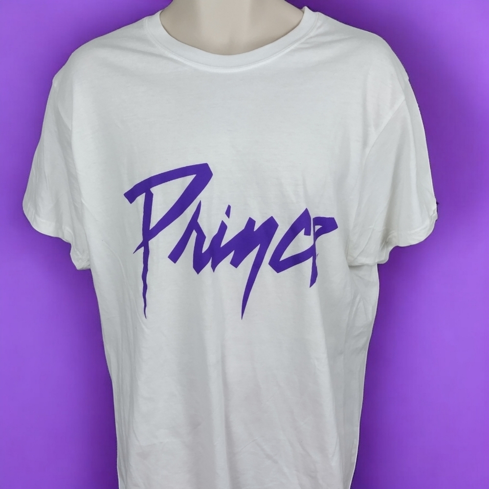 Prince Purple Rain Estate Shirt Size XL Music Icon Legend Concert Band